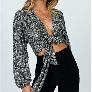 Princess Polly- New Mood Top Black
